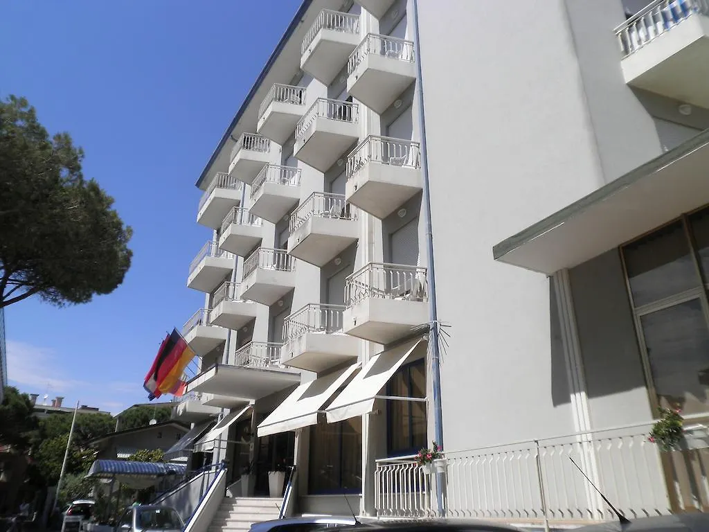 Hotel Umberto Лидо-ди-Езоло