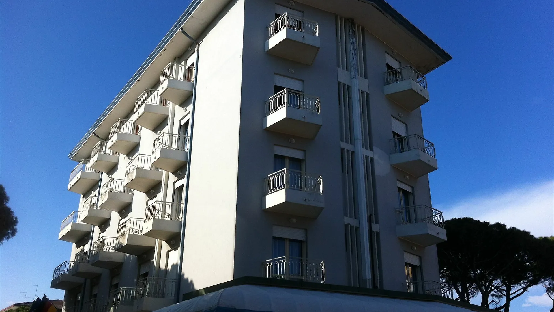 ***  Hotel Umberto Лидо-ди-Езоло Италия